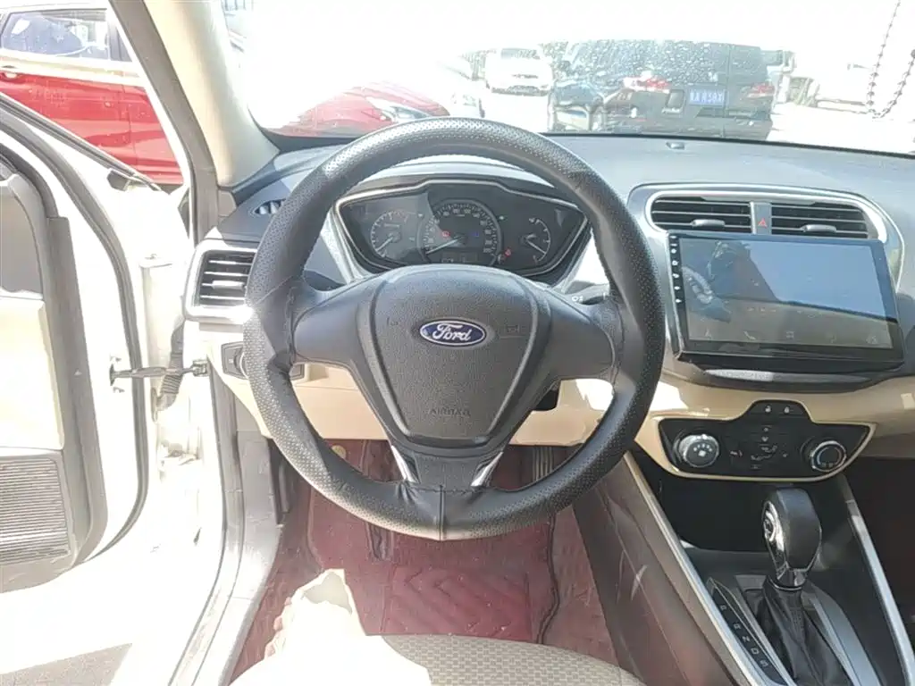 Escort 2017 facelift 1.5L automatic comfort model купить на сайте DeffCars