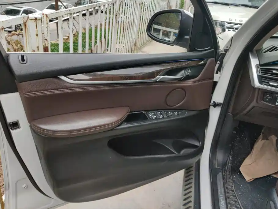 BMW X5 imported 2015 xDrive28i купить на сайте DeffCars