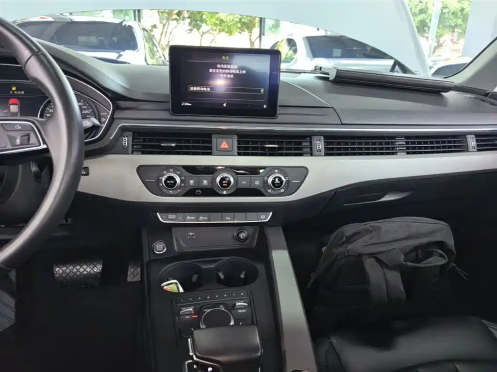 Audi A4L 2018 30th Anniversary Model 40 TFSI Enterprising купить на сайте DeffCars
