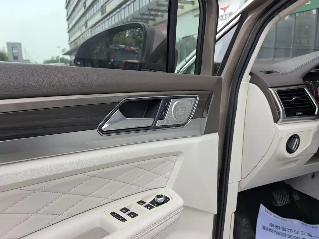 Weiran 2020 380TSI Premium Edition купить на сайте DeffCars