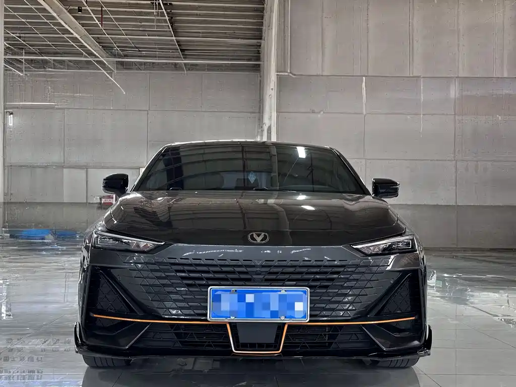 Changan UNI-V 2022 1.5T sports version купить на сайте DeffCars