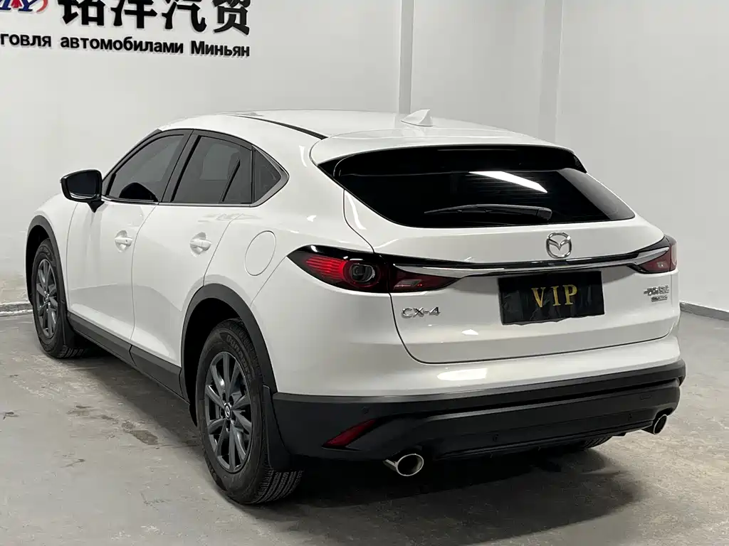 Mazda CX-4 2021 2.0L automatic two-wheel drive Blue Sky Exploration Edition купить на сайте DeffCars