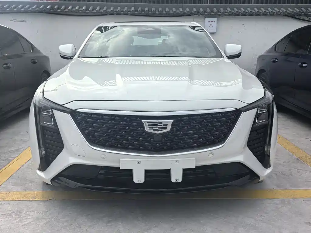 Cadillac CT5 2024 28T Luxury Pro купить на сайте DeffCars
