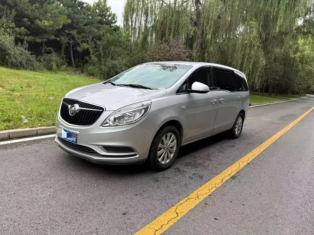 Buick GL8 2017 25s Comfort Country V купить на сайте DeffCars