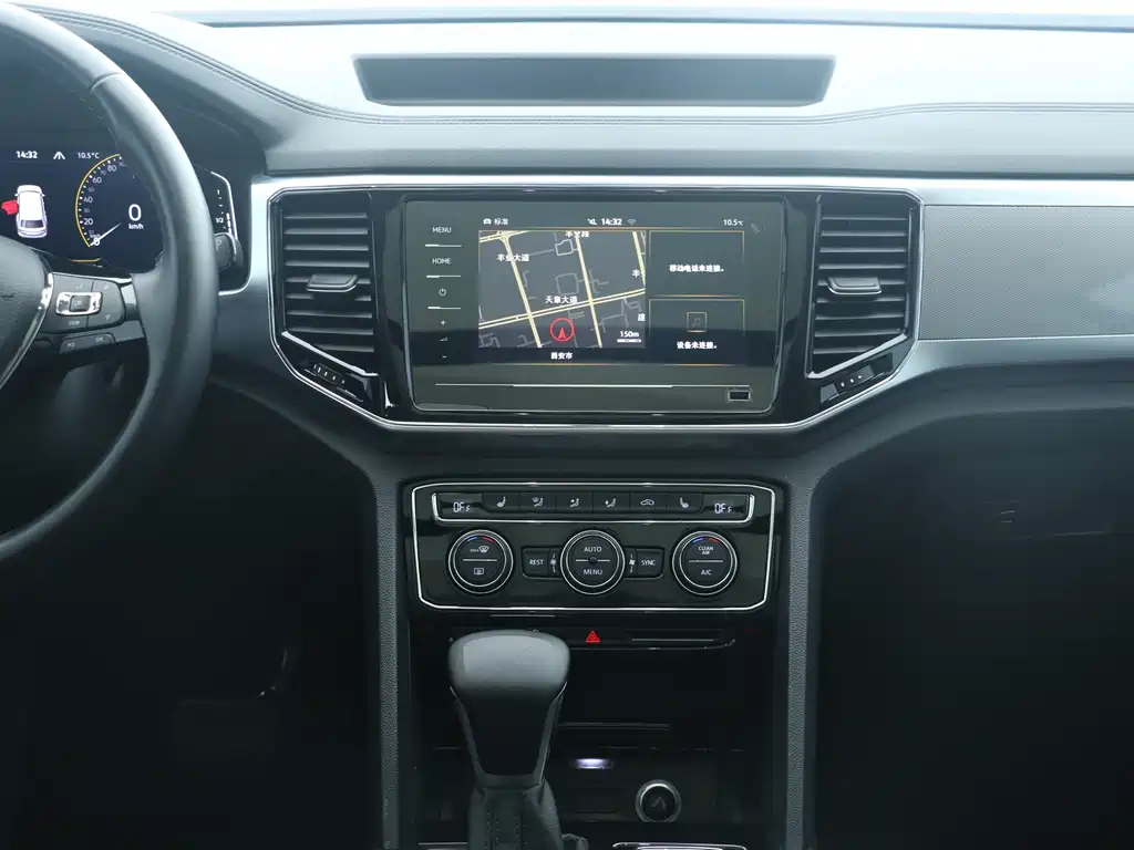 Touron 2020 380TSI four-wheel drive luxury version National V купить на сайте DeffCars