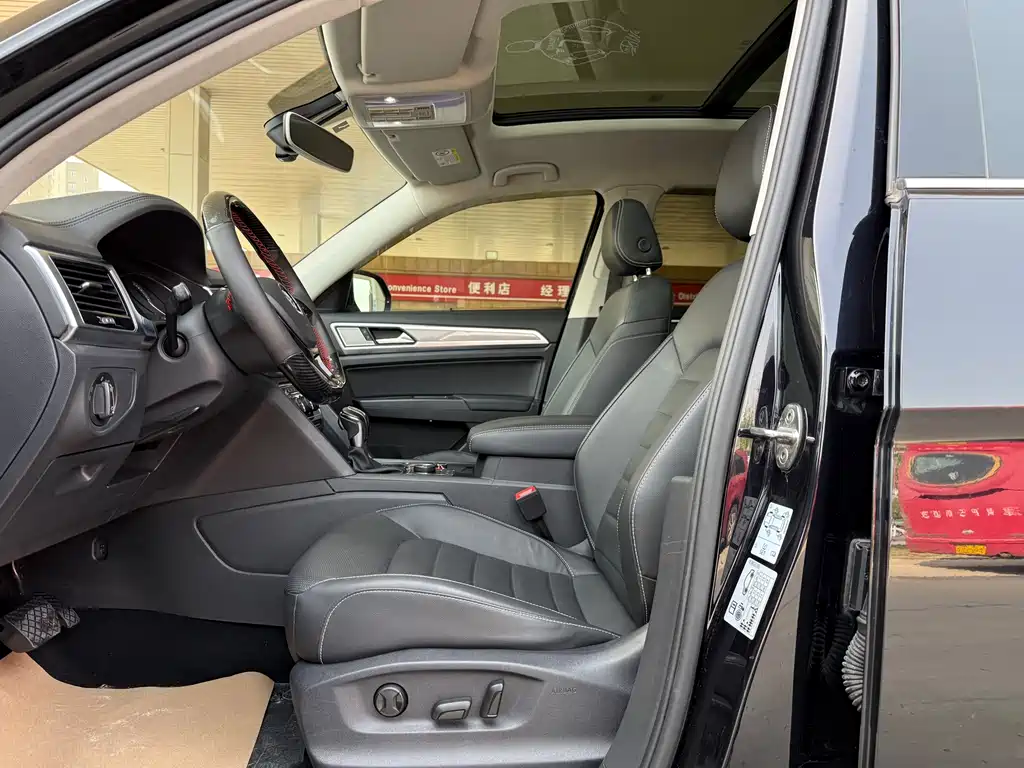 Touron 2019 380TSI four-wheel drive luxury version National VI купить на сайте DeffCars
