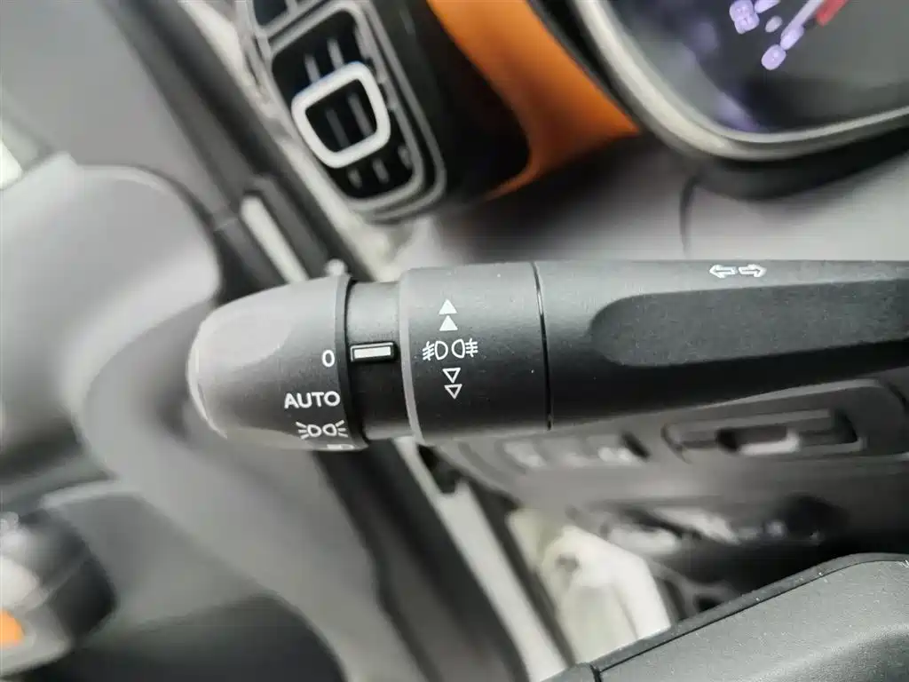 Yunyi C4 AIRCROSS 2018 350THP Automatic Internet Yizhen Edition купить на сайте DeffCars