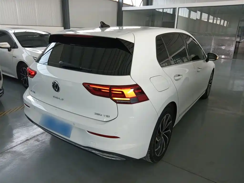 Golf 2023 facelift 280TSI DSG Pro купить на сайте DeffCars