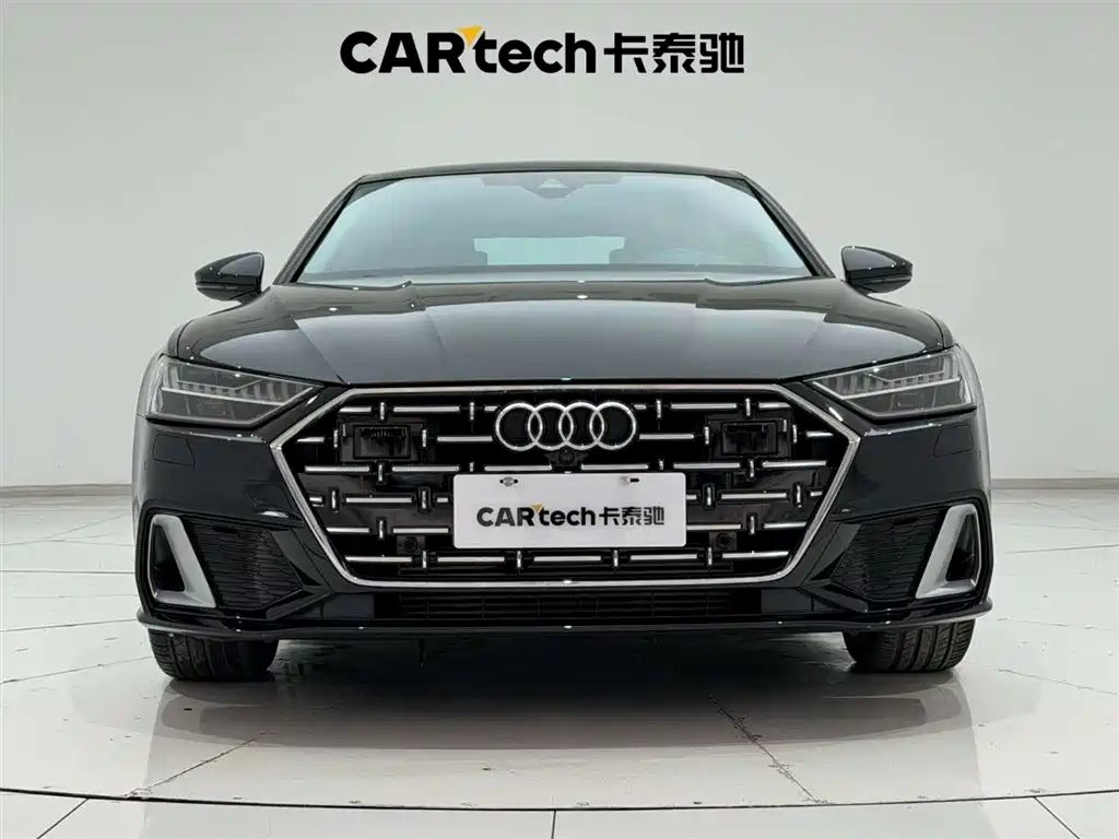 Audi A7L 2024 45TFSI S-line Dream Building Liquid Crystal Package купить на сайте DeffCars