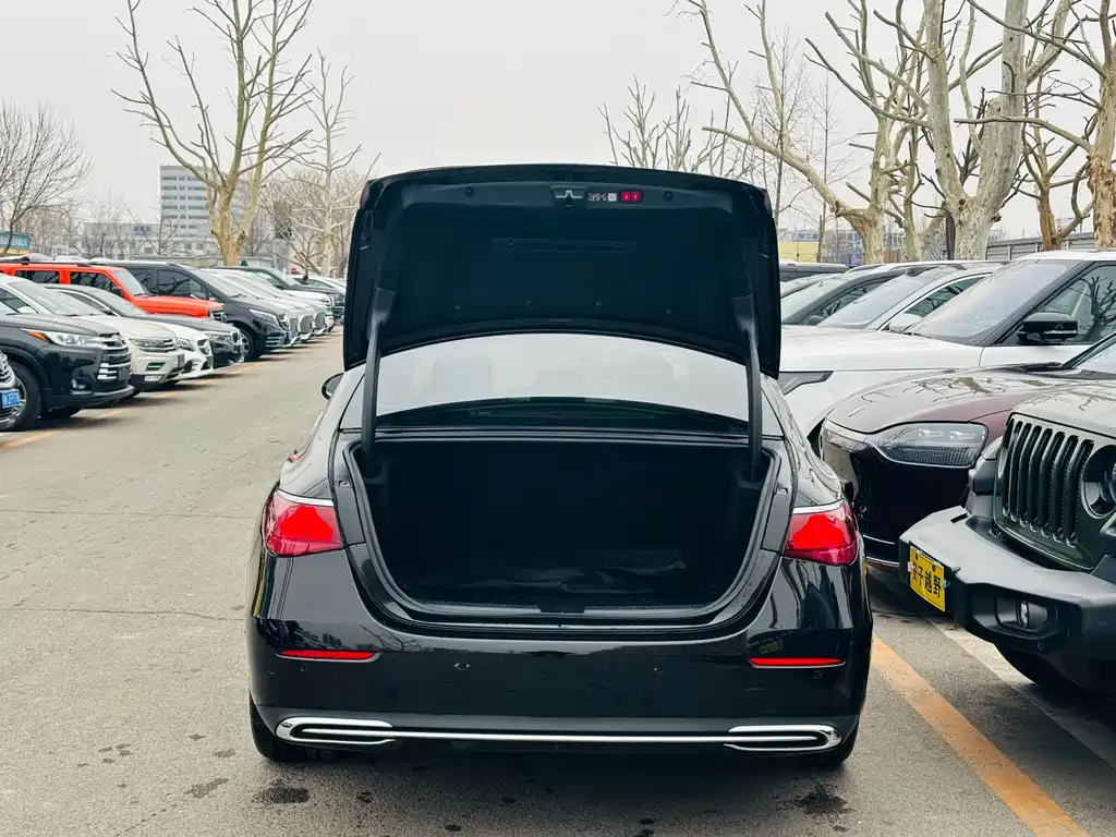 Mercedes-Benz E-Class 2024 facelift E 300 L luxury model купить на сайте DeffCars