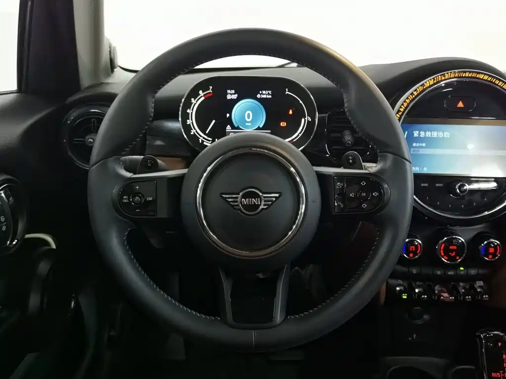 MINI 2023 2.0T COOPER S Artist Five-Door Edition купить на сайте DeffCars