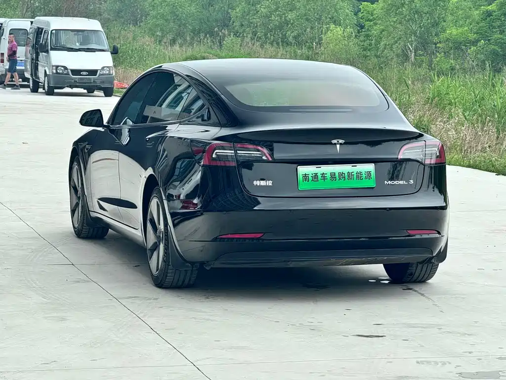 Model 3 2022款 后轮驱动版 купить на сайте DeffCars