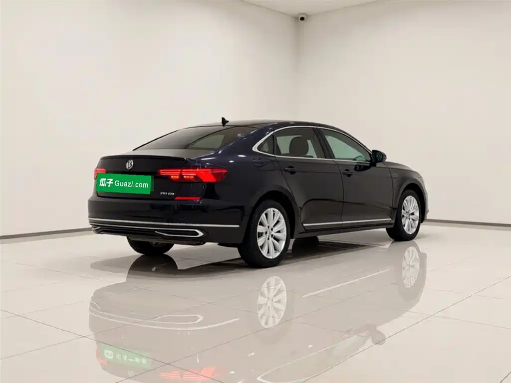 Passat 2019 330TSI Elite Edition National VI купить на сайте DeffCars