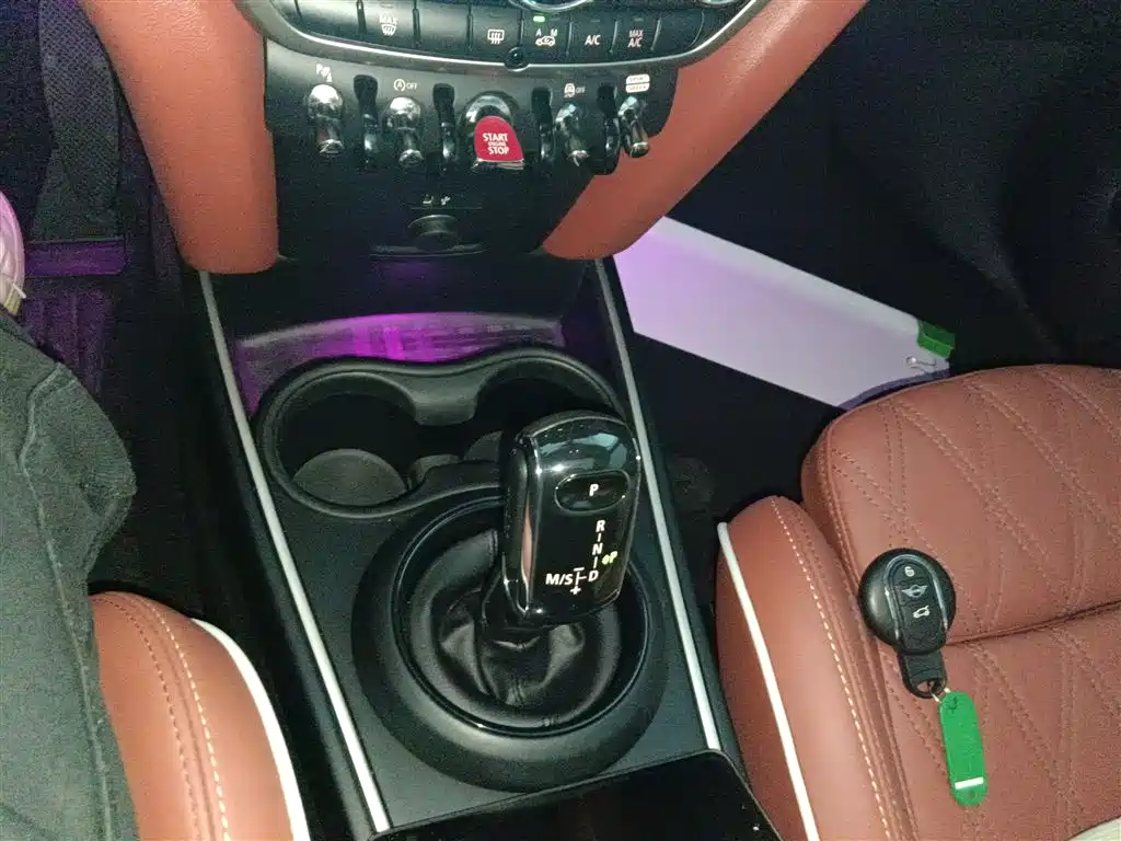 MINI COUNTRYMAN 2022 2.0T COOPER S ALL4 купить на сайте DeffCars