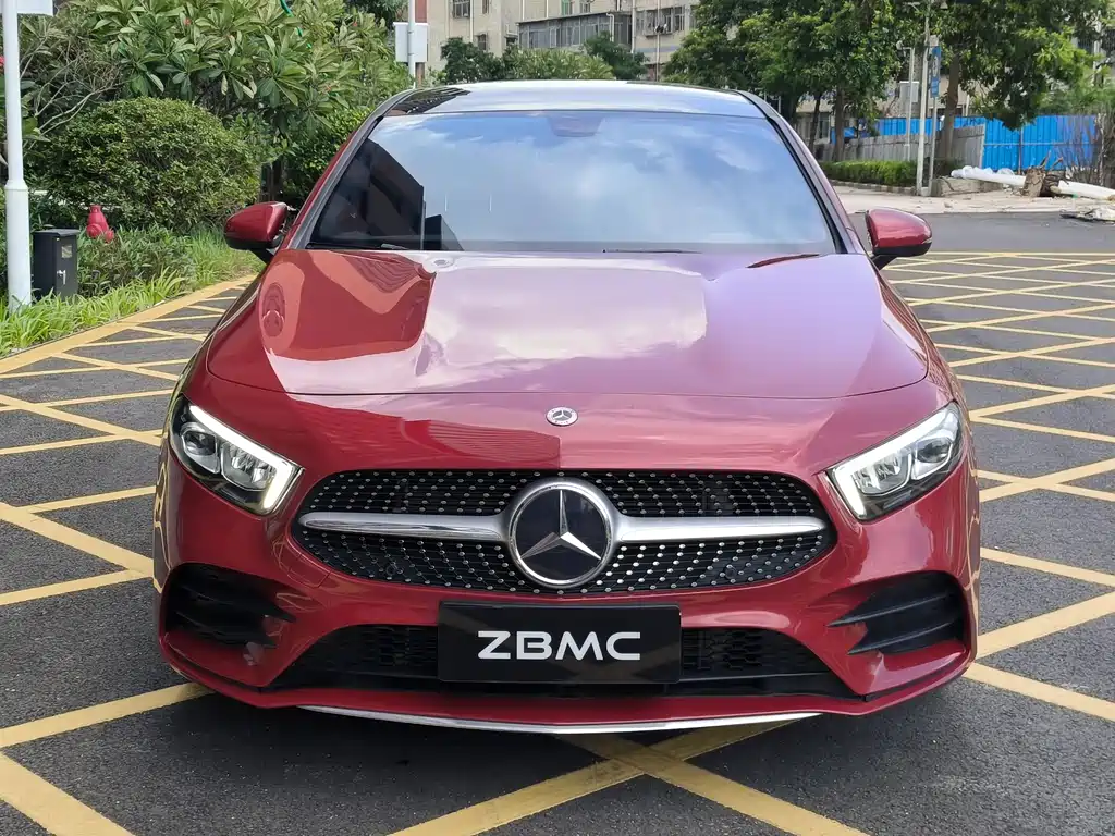 Mercedes-Benz A-Class 2022 A 200 L Sports Sedan Dynamic Type купить на сайте DeffCars