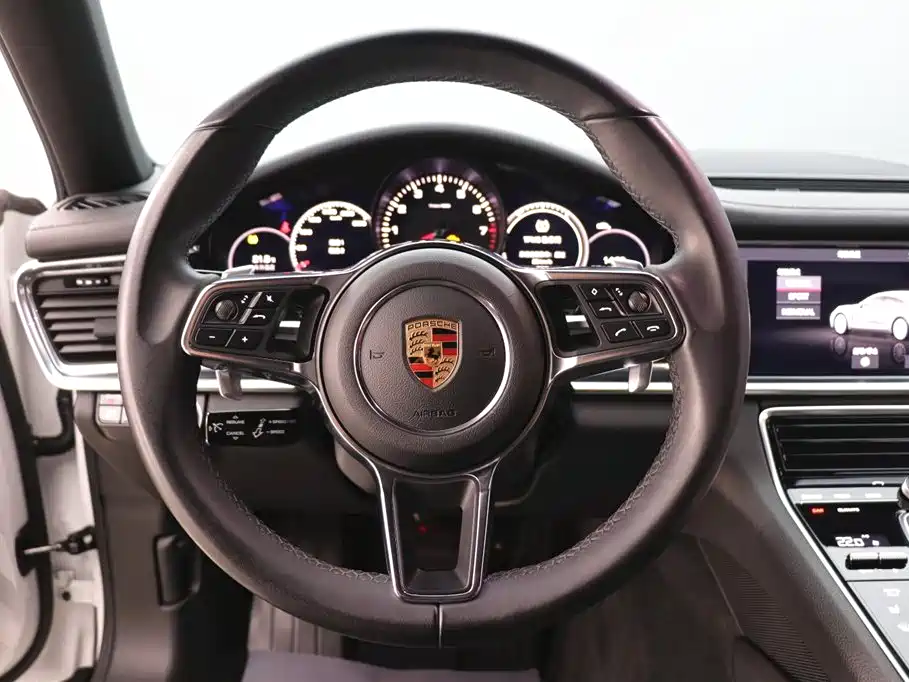 Panamera 2019 Panamera Executive Extended Edition 2.9T купить на сайте DeffCars