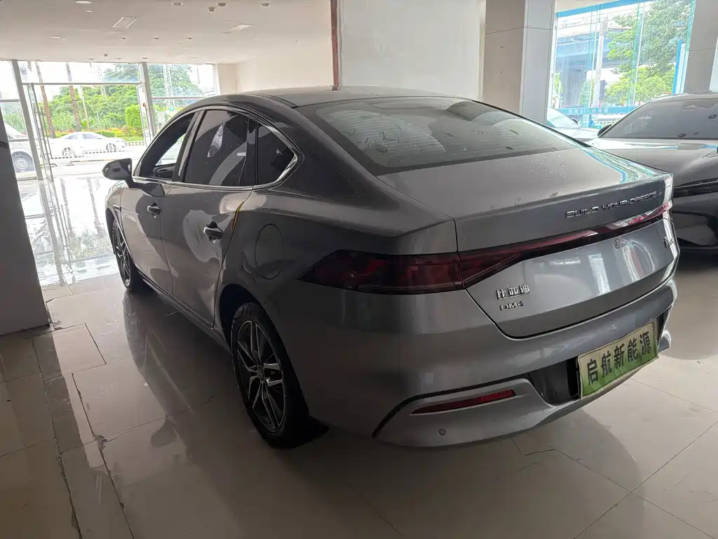 Qin PLUS 2023 Champion Edition DM-i 55KM Leading Type купить на сайте DeffCars