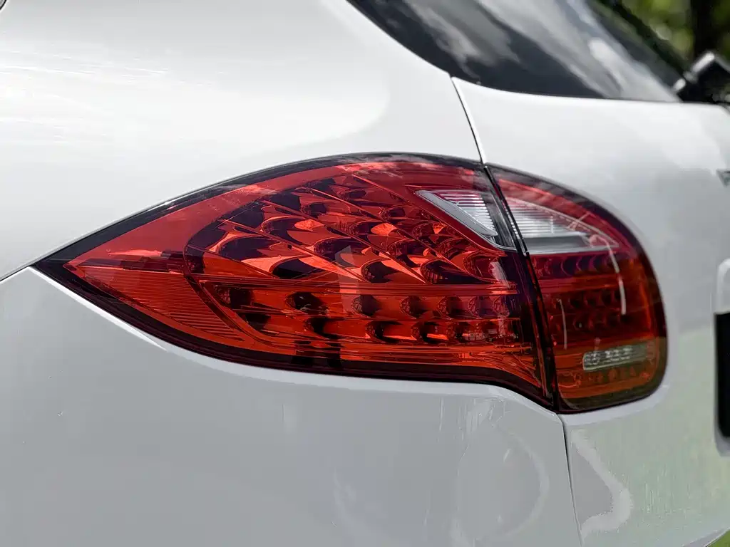 Cayenne 2011 S 4.8L купить на сайте DeffCars