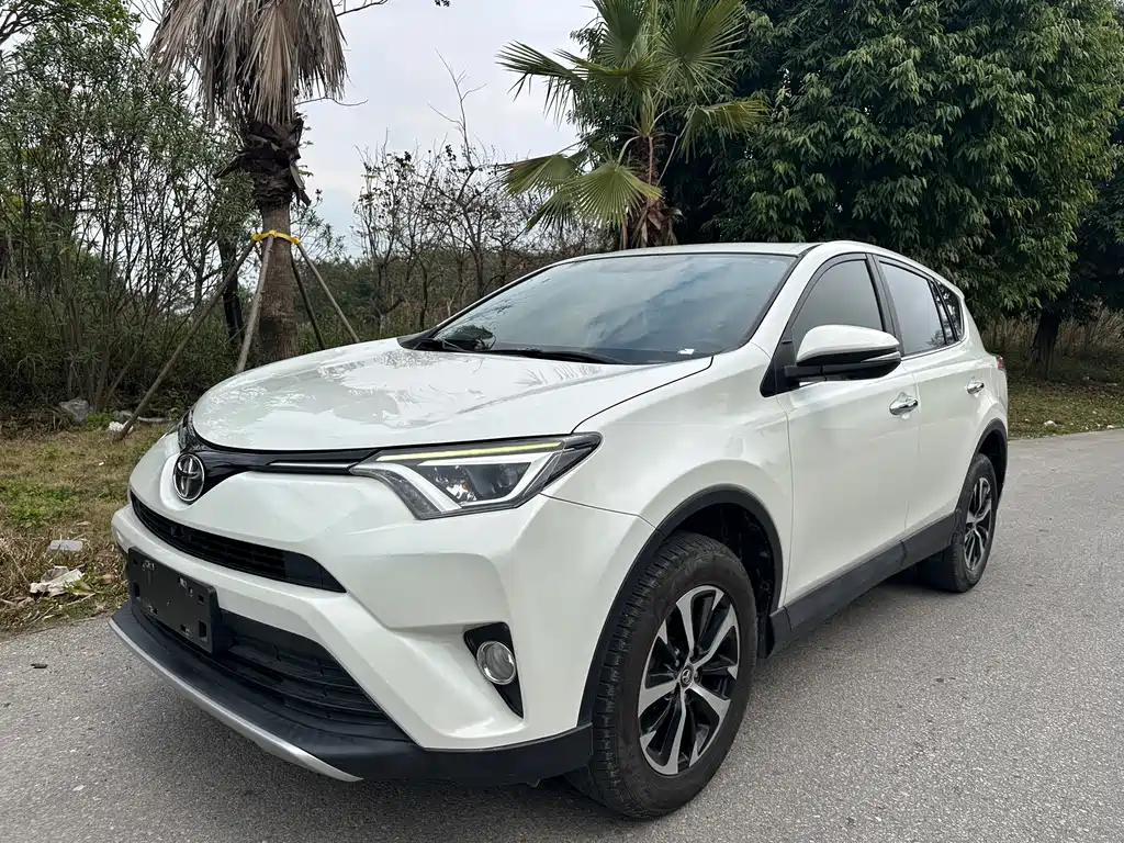 RAV4 Rongfang 2019 2.0L CVT two-wheel drive fashion version National VI купить на сайте DeffCars