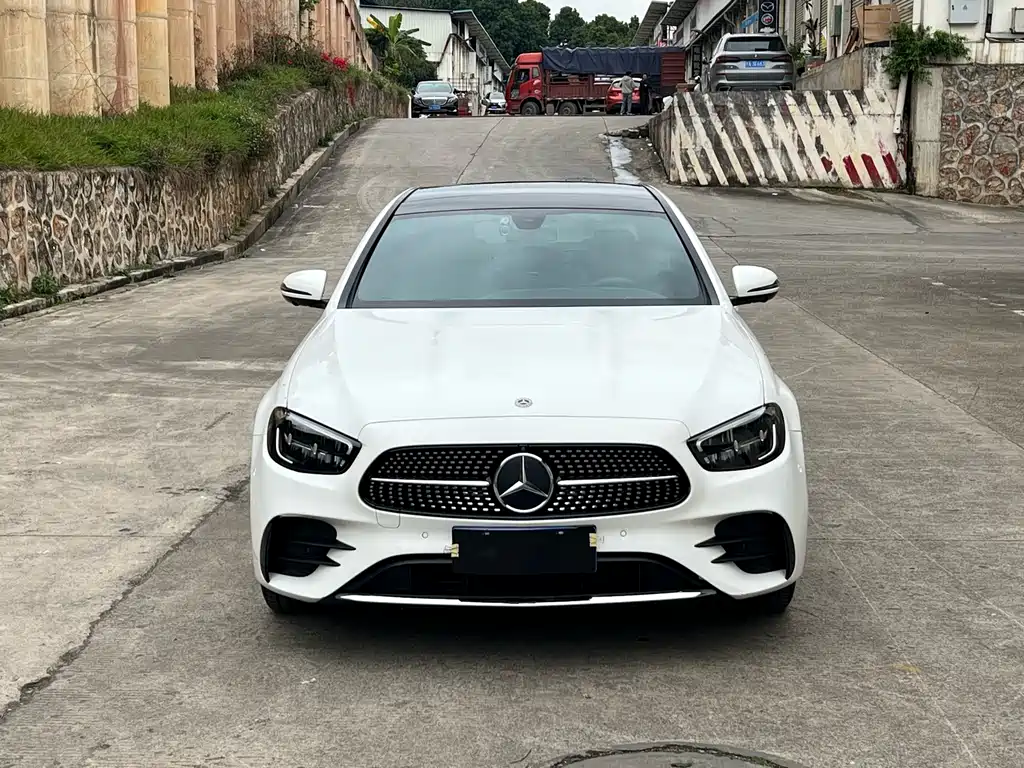 Mercedes-Benz E-Class 2021 E 300 L Sports Luxury купить на сайте DeffCars