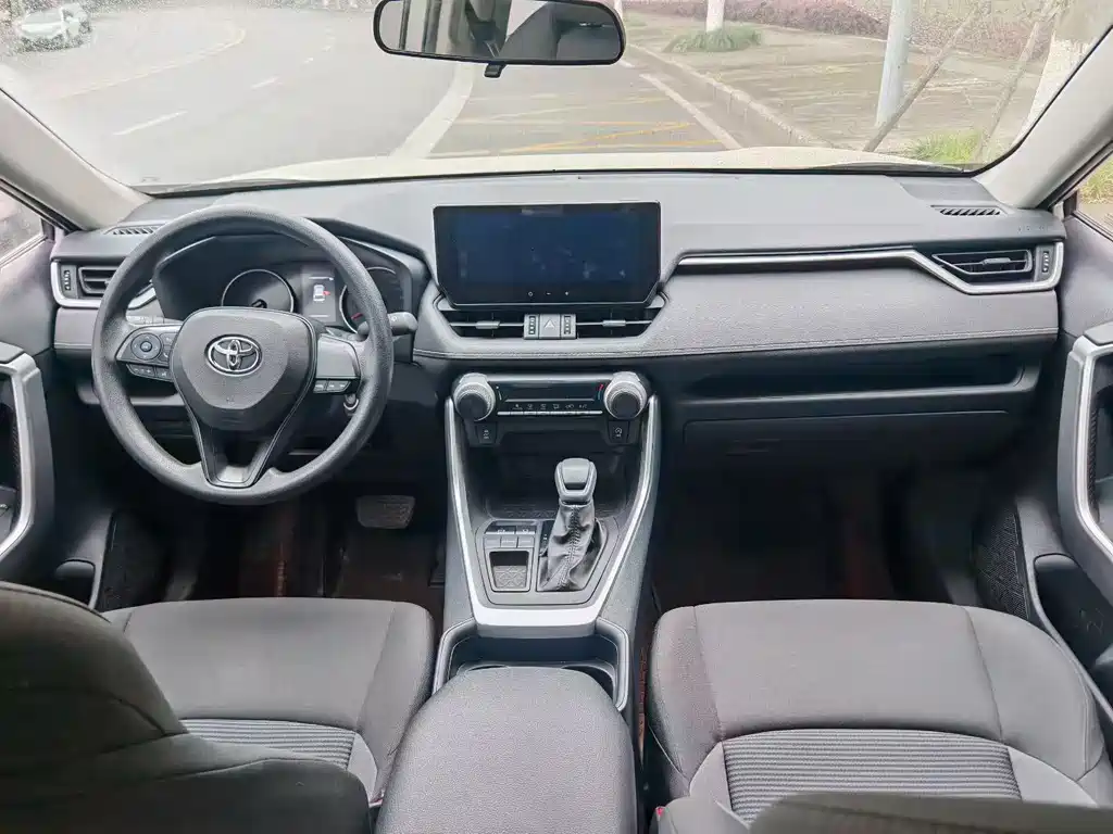 Wilanda 2023 2.0L CVT two-wheel drive leading version купить на сайте DeffCars