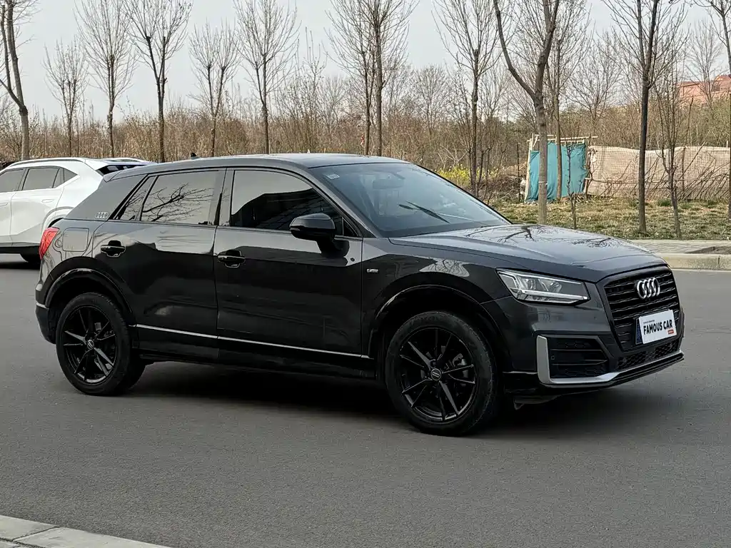 Audi Q2L 2018 35 TFSI Fashionable and Dynamic National VI купить на сайте DeffCars