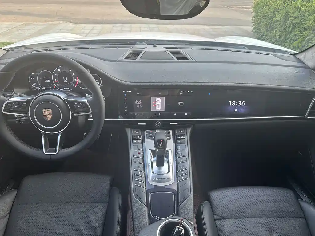 Panamera 2013 Panamera 4 Platinum Edition 3.6L купить на сайте DeffCars