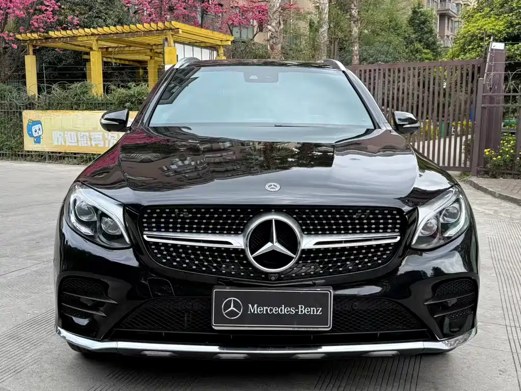 Mercedes-Benz GLC 2018 GLC 300 4MATIC luxury model купить на сайте DeffCars