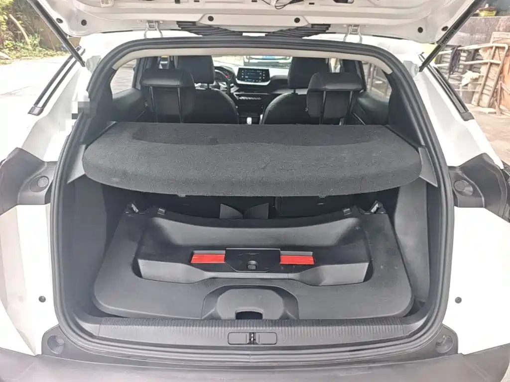 Peugeot 2008 2020 230THP Fashion Skylight Edition купить на сайте DeffCars