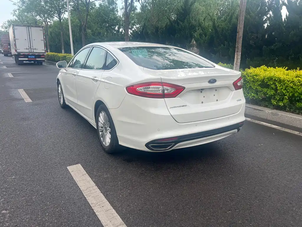 Mondeo 2013 2.0L GTDi200 Fashion Model купить на сайте DeffCars