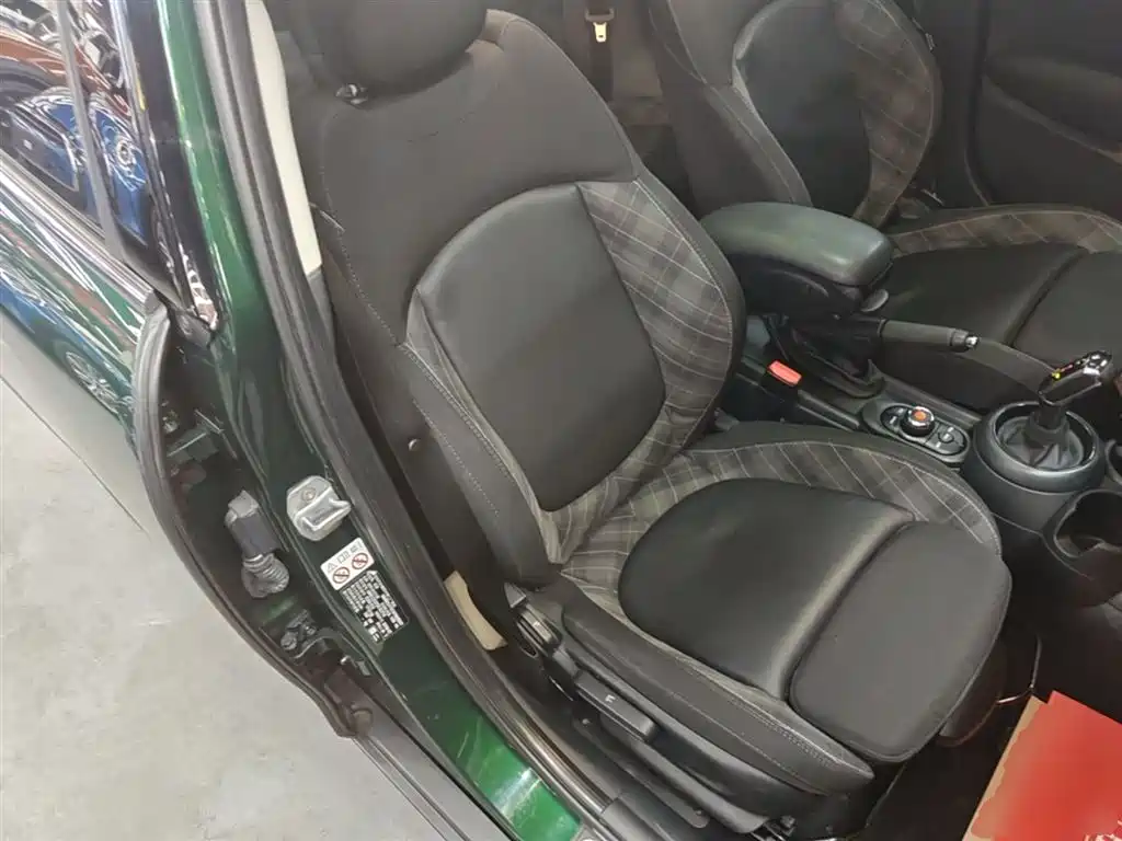 MINI 2018 1.5T COOPER Classic Five-Door Edition купить на сайте DeffCars