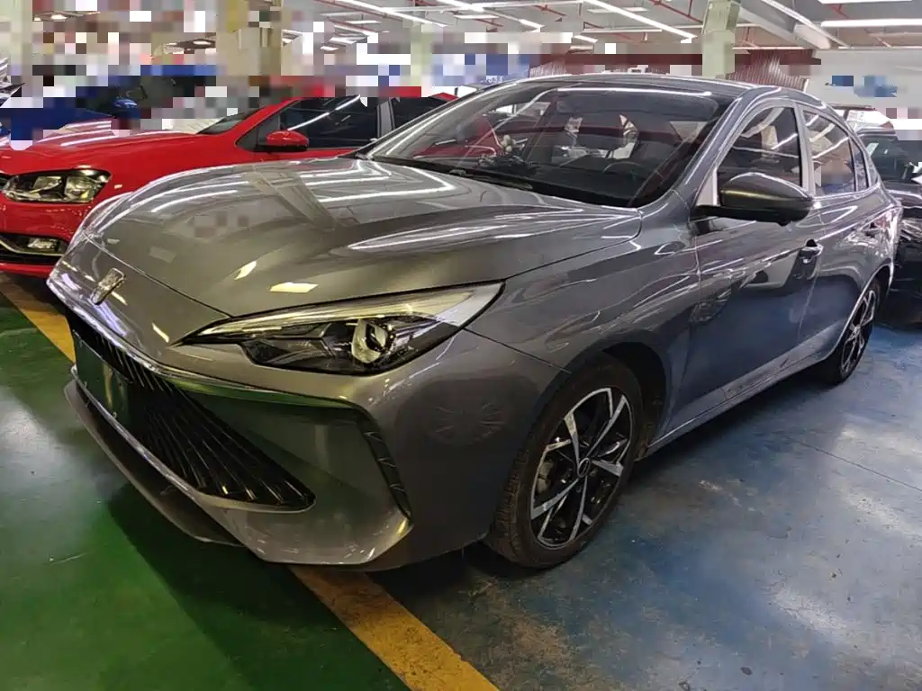 Roewe i5 2023 1.5L CVT Premium Edition купить на сайте DeffCars