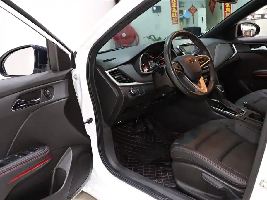 Cruze 2022 mild hybrid RS 330T automatic smooth version купить на сайте DeffCars