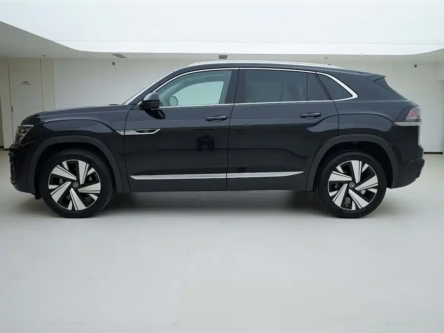 Touron 2024 Touron X 380TSI four-wheel drive luxury version купить на сайте DeffCars