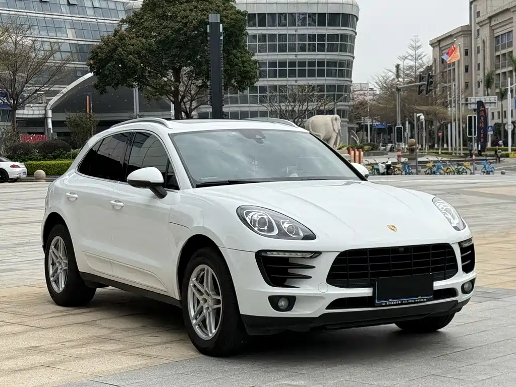 Macan 2017 Macan 2.0T купить на сайте DeffCars