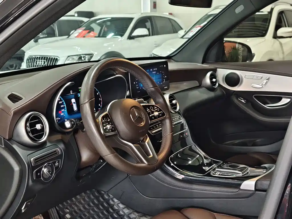 Mercedes-Benz GLC 2021 GLC 260 L 4MATIC Dynamic купить на сайте DeffCars