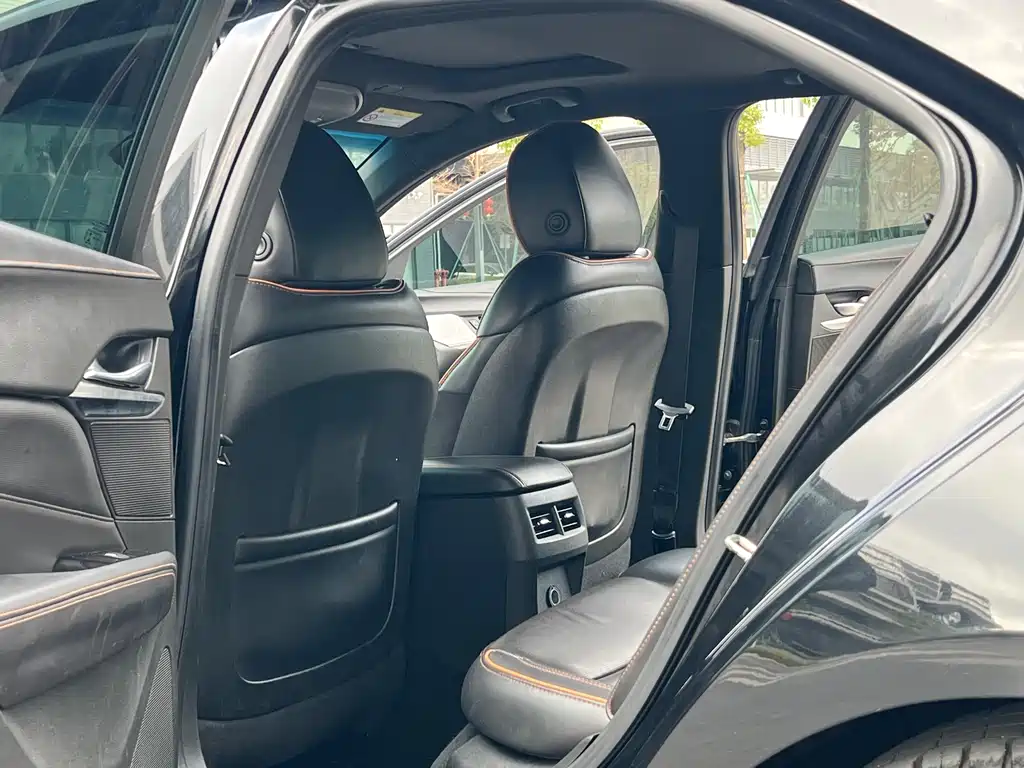 Cadillac CT4 2021 28T Premium Model купить на сайте DeffCars