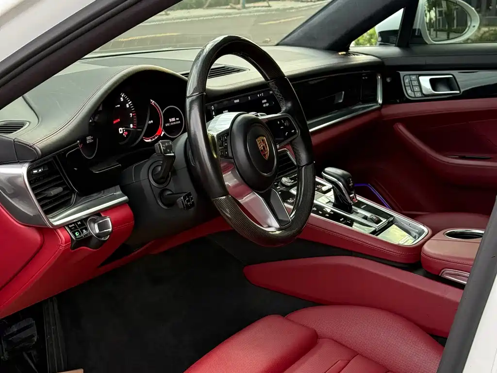 Panamera 2019 Executive Extended 2.9T купить на сайте DeffCars