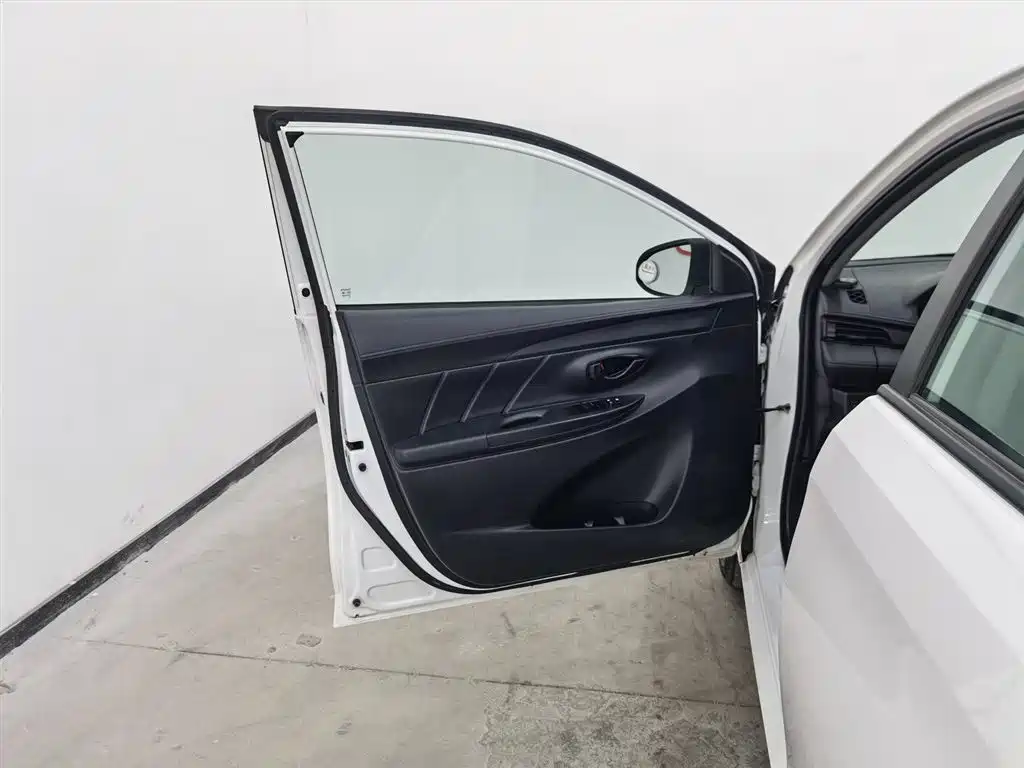 Vios 2017 1.5L CVT Enactus Edition купить на сайте DeffCars