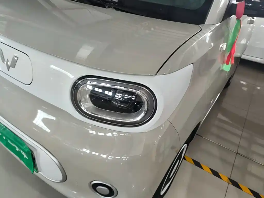 Hongguang MINIEV 2024 third generation 215km youth version купить на сайте DeffCars