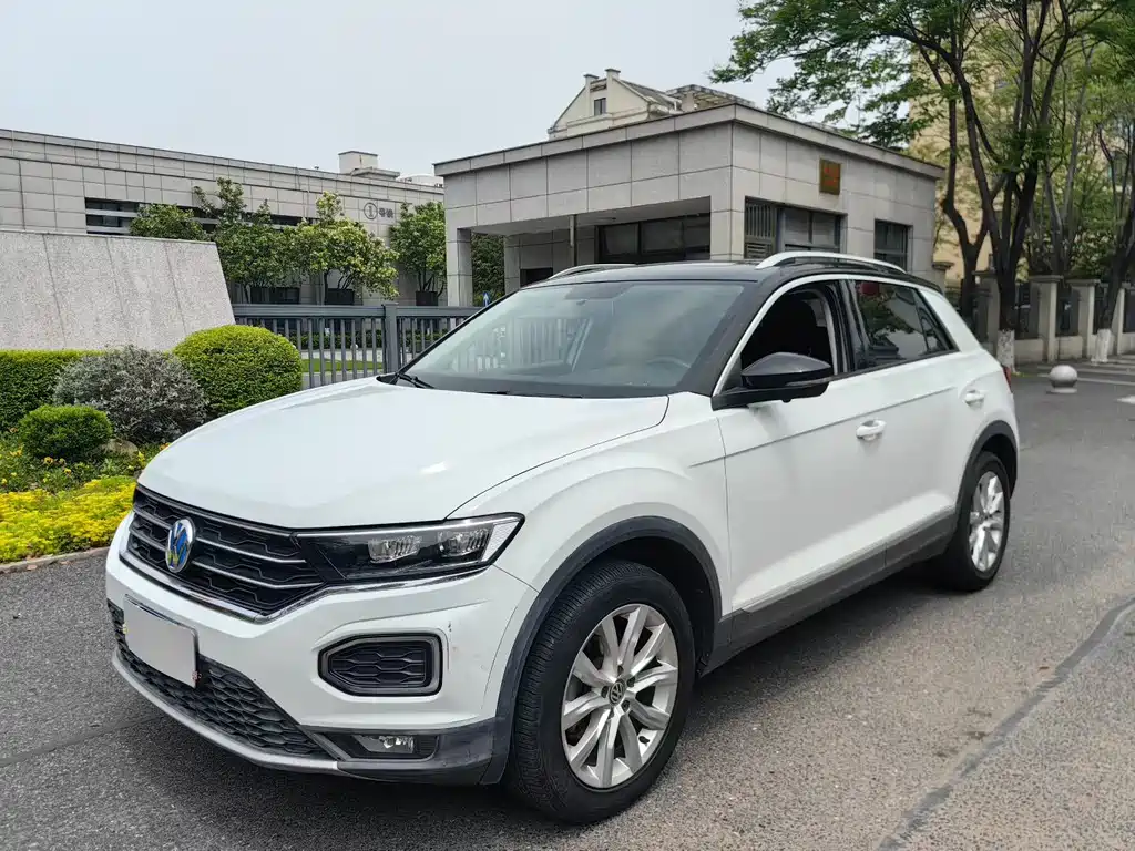 T-ROC 2018 model 230TSI DSG two-wheel drive aggressive model National V купить на сайте DeffCars