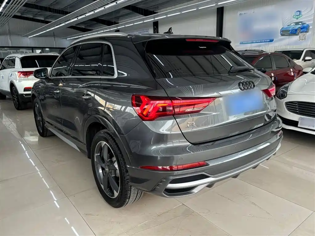 Audi Q3 2021 35 TFSI Fashionable and Dynamic купить на сайте DeffCars
