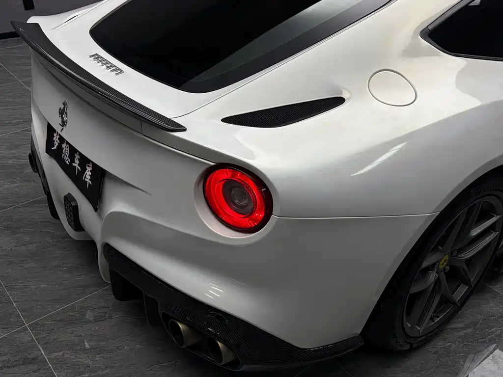 F12berlinetta 2013 6.3L standard type купить на сайте DeffCars