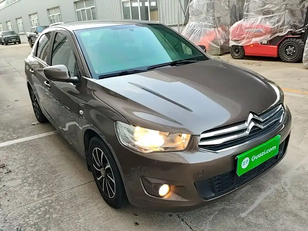 Elysee 2015 Quality Edition 1.6L Manual Fashion Model купить на сайте DeffCars