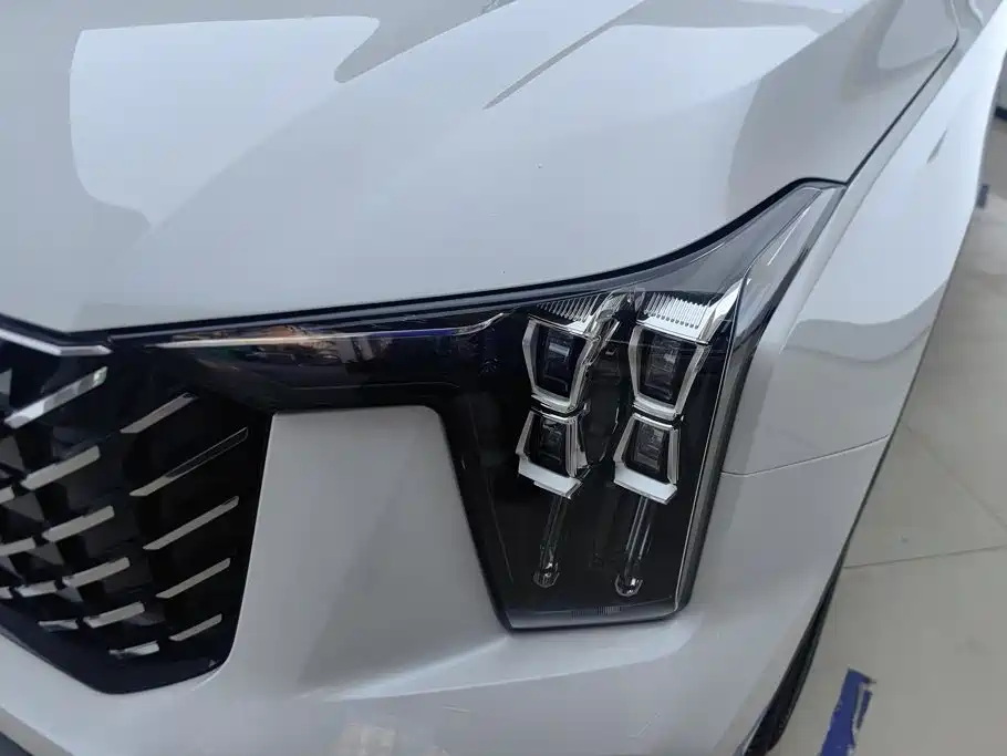 Trumpchi GS8 2024 Pilot Series 2.0TGDI 2WD Luxury Connected Edition 7 Seats купить на сайте DeffCars