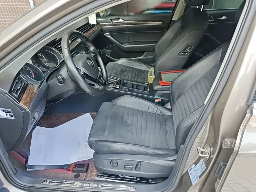 Magotan 2017 330TSI DSG luxury model купить на сайте DeffCars