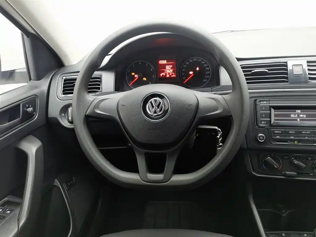 Santana 2021 1.5L Manual Fashion Edition купить на сайте DeffCars