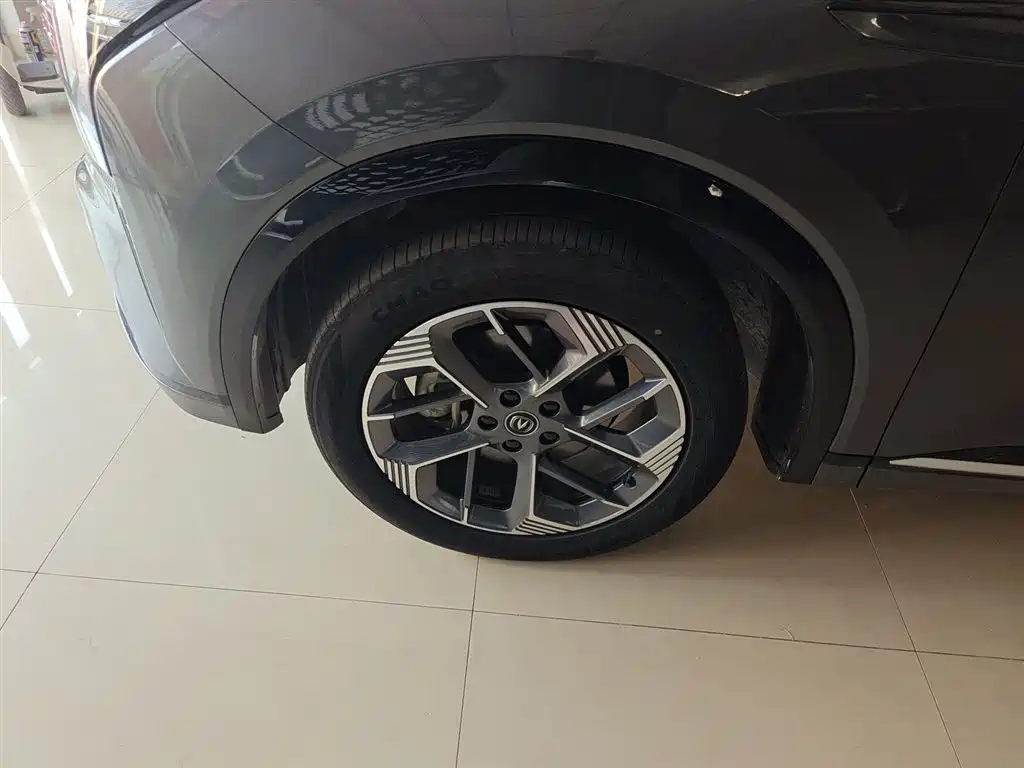 Changan CS75PLUS 2025 fourth generation 1.5T new Blue Whale smart exclusive model купить на сайте DeffCars