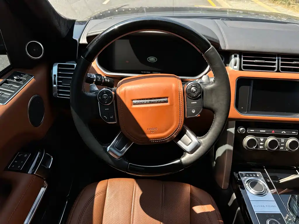 Range Rover 2016 3.0 TDV6 Hybrid Vogue SE Genesis Extended Edition купить на сайте DeffCars