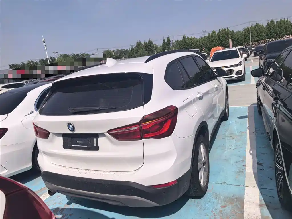 BMW X1 2019 sDrive18Li Fashion Model купить на сайте DeffCars